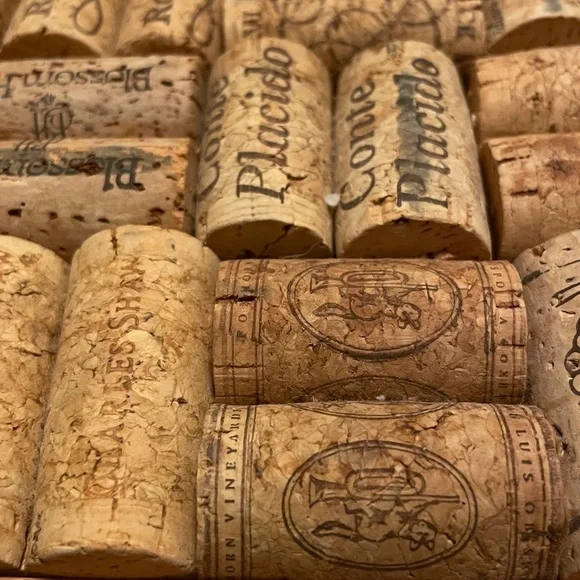 Handcrafted by Papa’s Toys Wooden Cork Display Trivet Reclaimed Cork Pad Frame - Picture 10 of 10